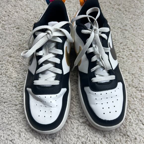 Nike Kids Sneakers Black White with Pink Accents - Picture 2 of 8